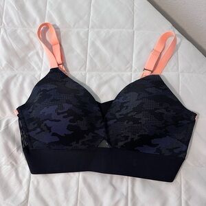 SPANX Black and Navy Camo Seamless Bra